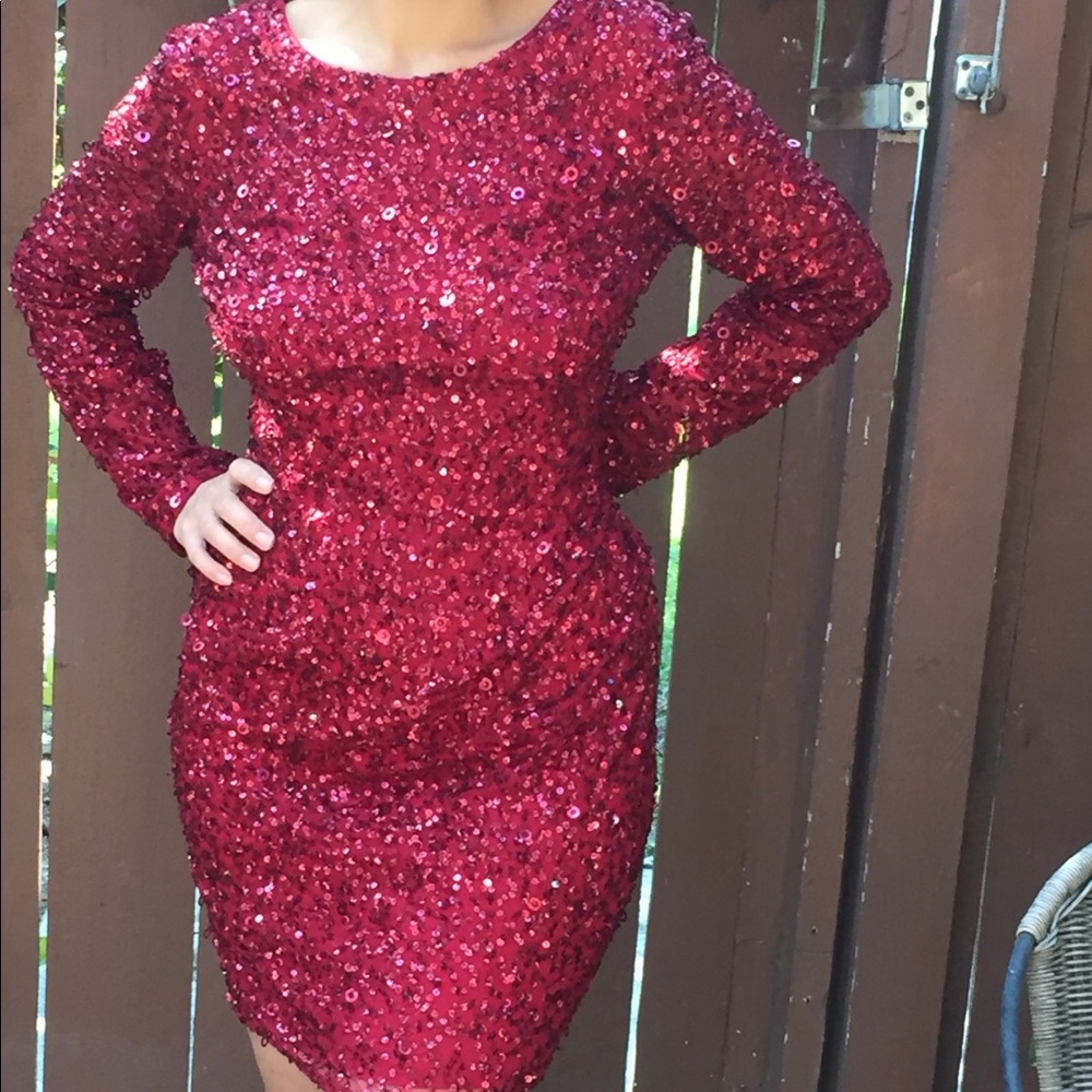 NWT Adrianna Papell red long sleeve sequin dress